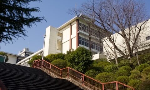 母校がなくなる
